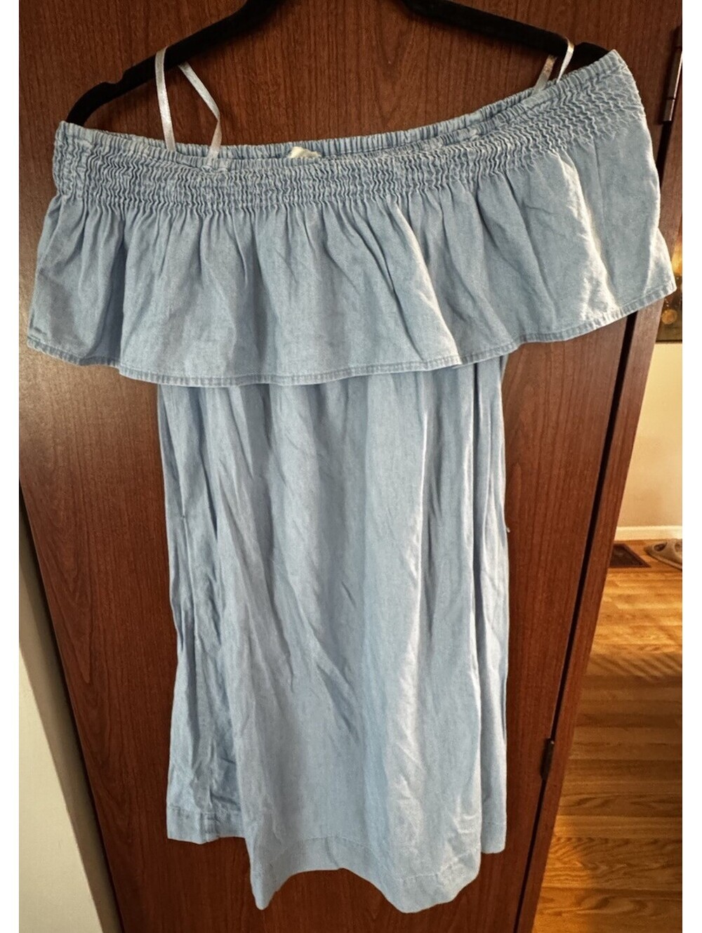 LOFT Outlet Blue Chambray Off Shoulder Ruffle Dress Women’s Small Casual